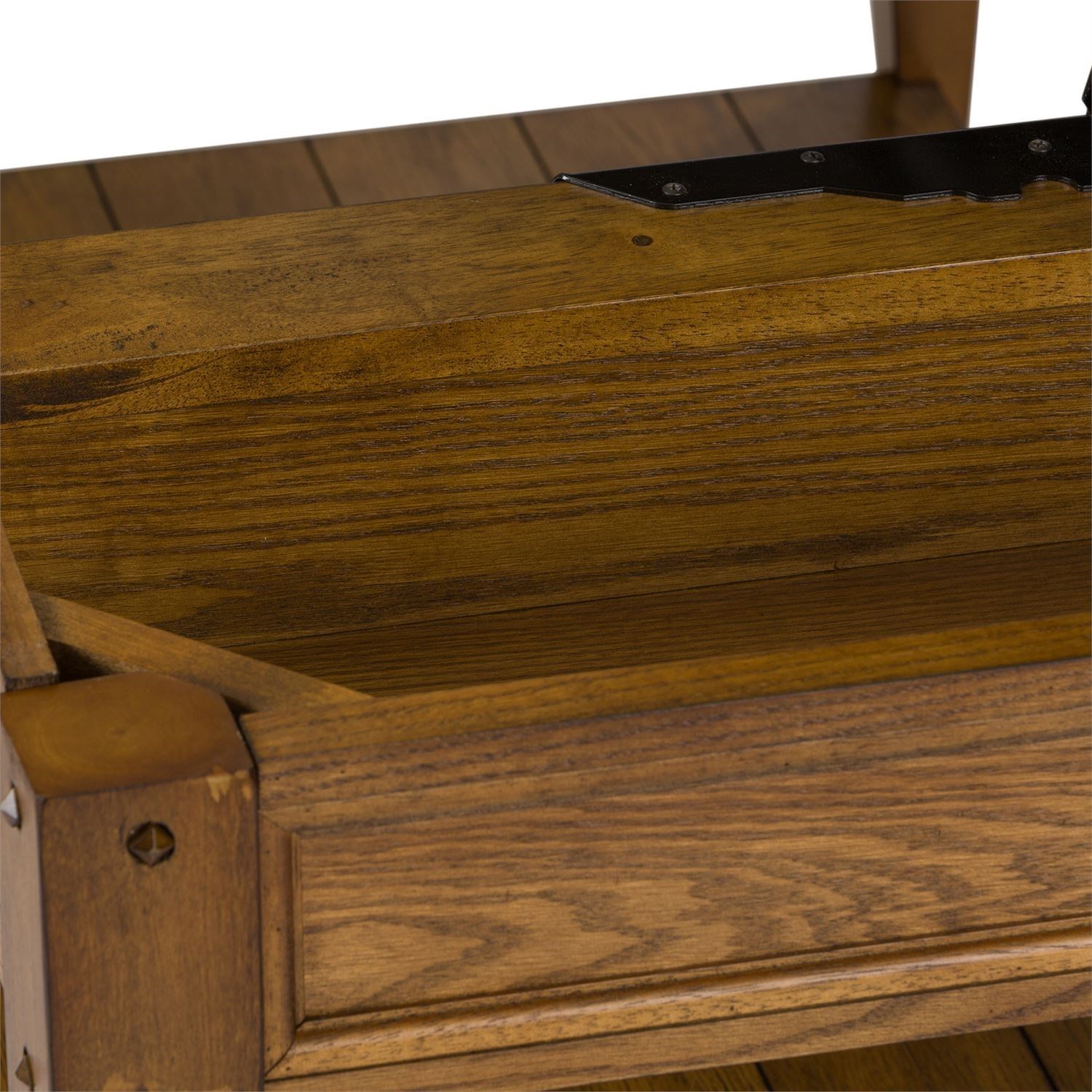 Liberty Furniture Lake House 110OT1015 Lift Top Cocktail Table